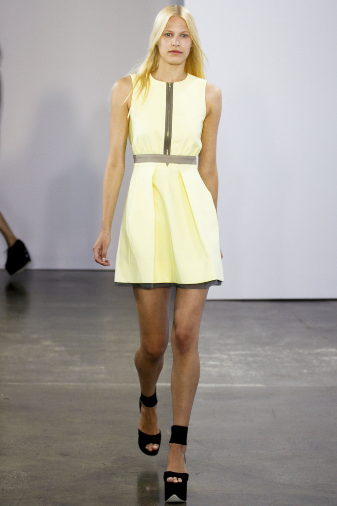 Victoria, Victoria Beckham Look 8